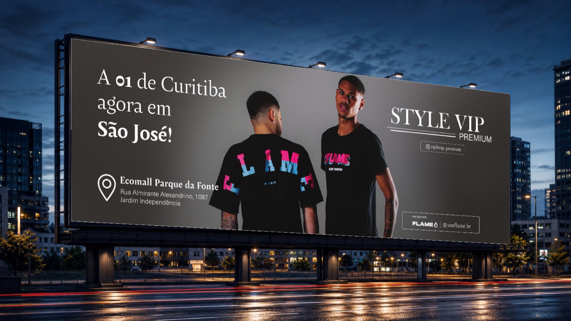 Outdoor Flame Style VIP numa avenida à noite